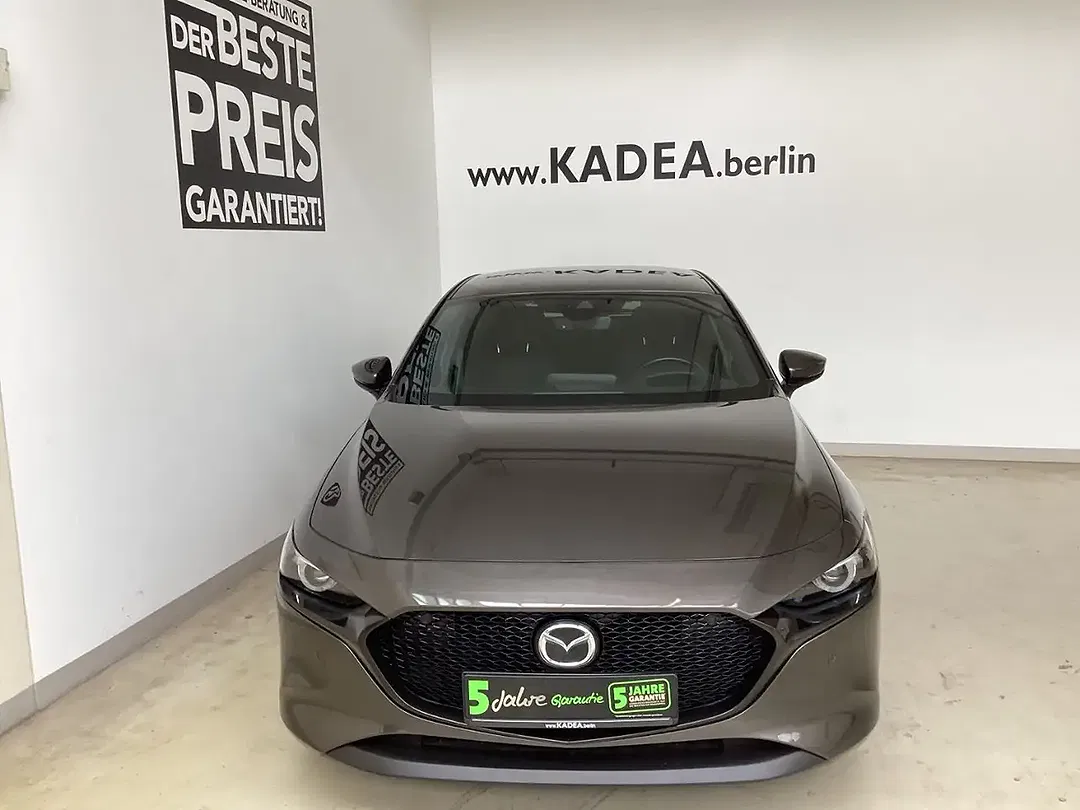 Mazda 3 2.0 SKYACTIV-G - foto 2