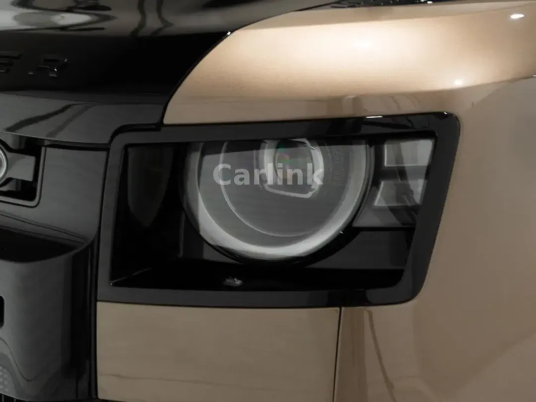 Land Rover Defender P300e PHEV X 110 - Thumbnail 9