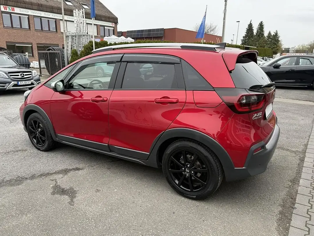 Honda Jazz 1.5 i-MMD Crosstar Executive - Thumbnail 9