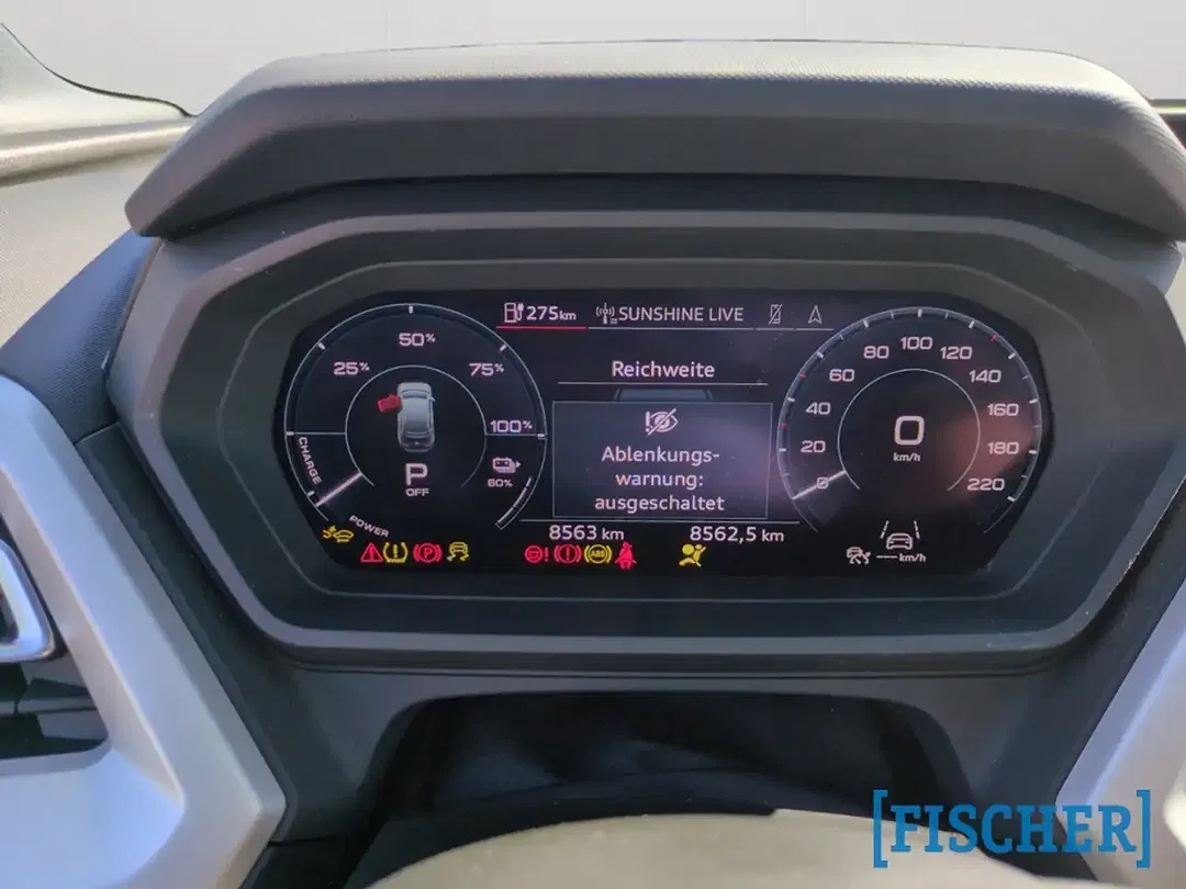 Audi Q4 e-tron 45 - Thumbnail 9