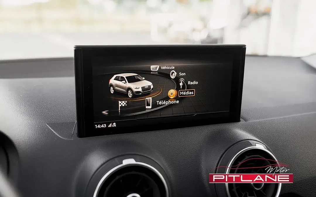 Audi Q2 30 TFSI - Thumbnail 14