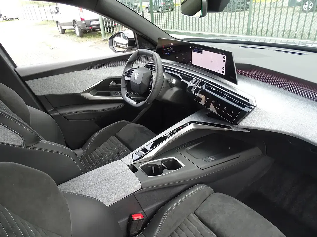 Peugeot 5008 210 GT - Thumbnail 15