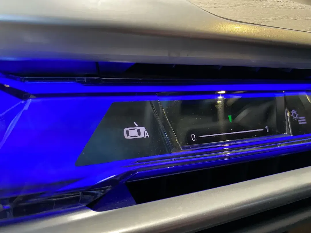 BMW i7 xDrive - Thumbnail 11