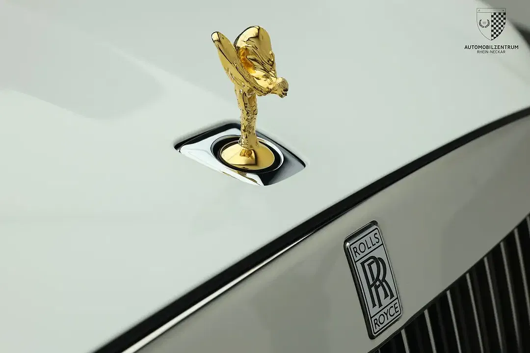 Rolls-Royce Ghost - foto 2