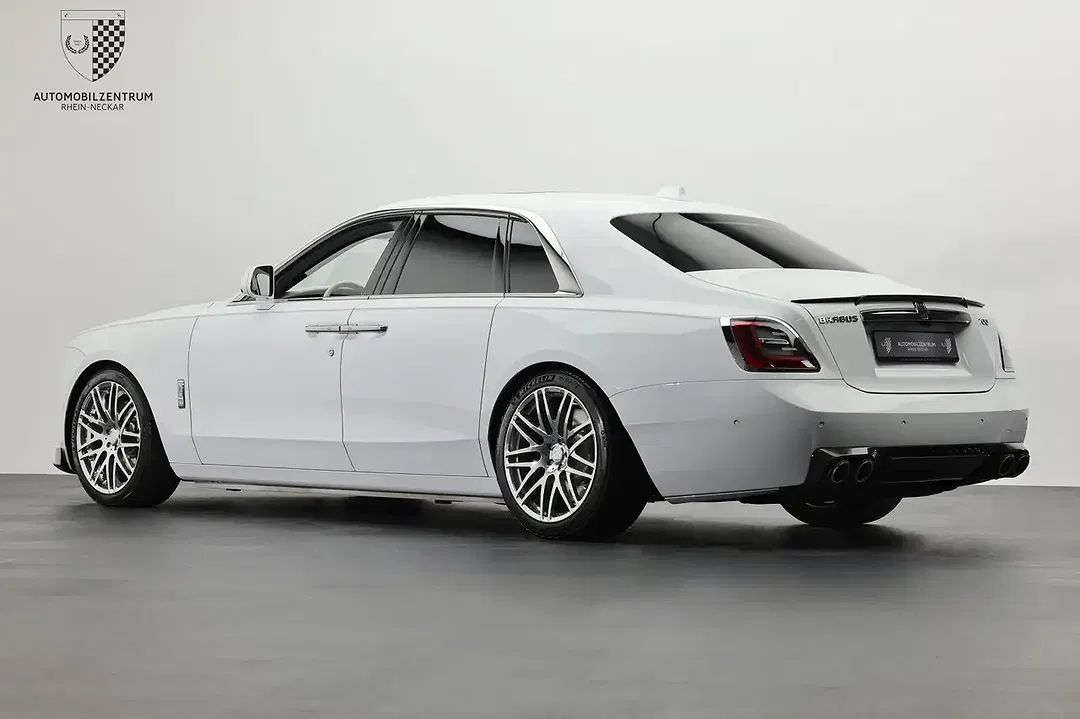 Rolls-Royce Ghost - Thumbnail 8