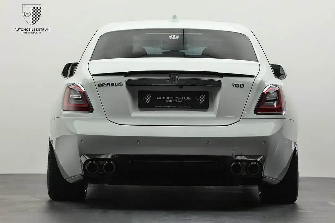 Rolls-Royce Ghost - Thumbnail 9