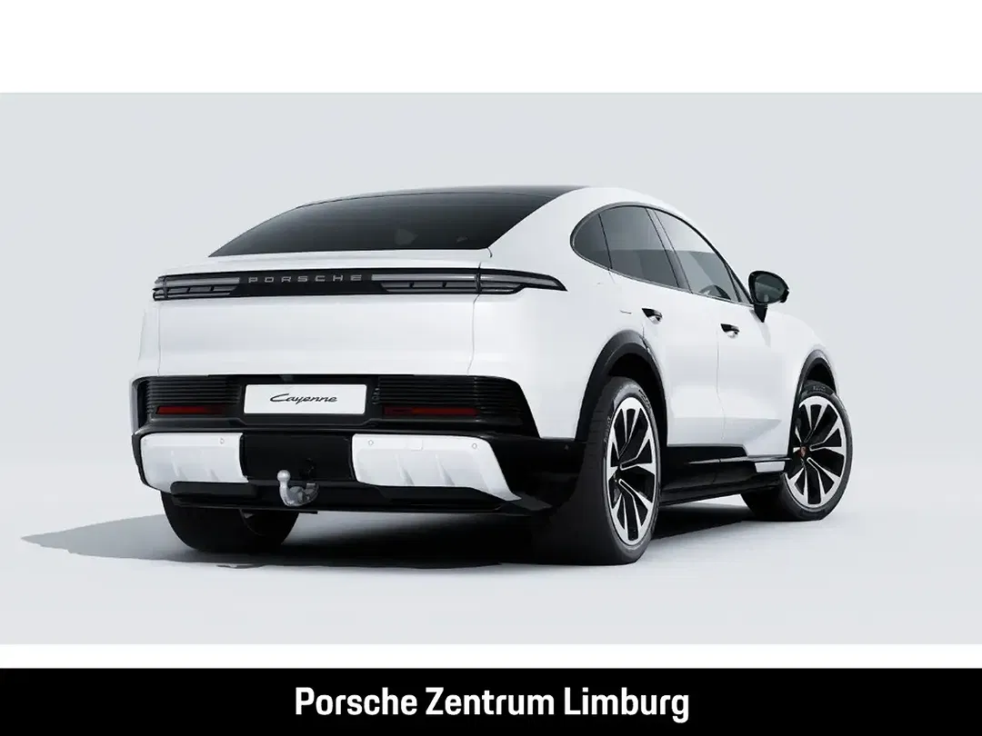 Porsche Cayenne EV Coupe - Thumbnail 9