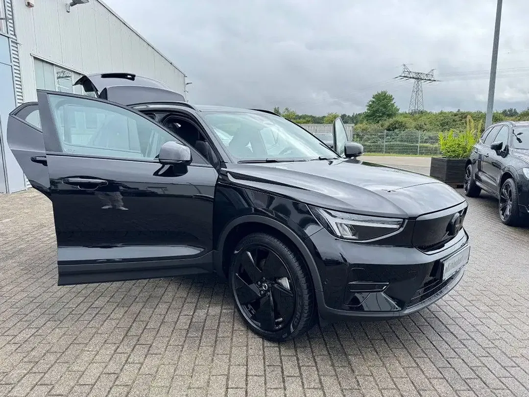 Volvo EX40 AWD Twin Motor Edition Plus - Thumbnail 8