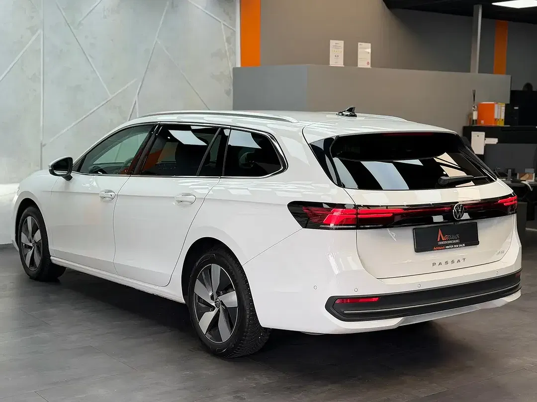 Volkswagen Passat Variant 1.5 eTSI - Thumbnail 8