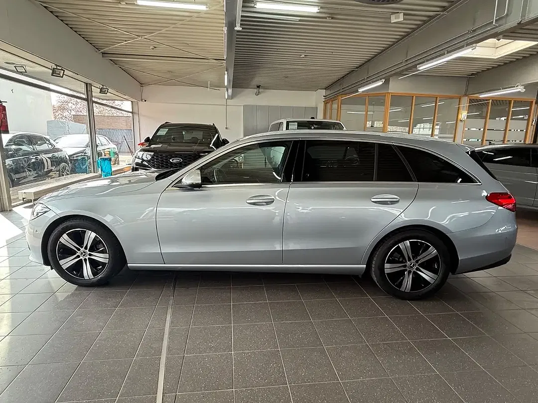 Mercedes-Benz C 200 MBUX Avantgarde - Thumbnail 6