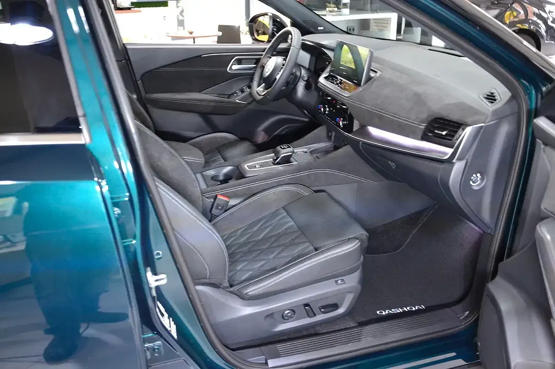 Nissan Qashqai 1.3 DIG-T MHEV Xtronic Tekna+ - Thumbnail 13