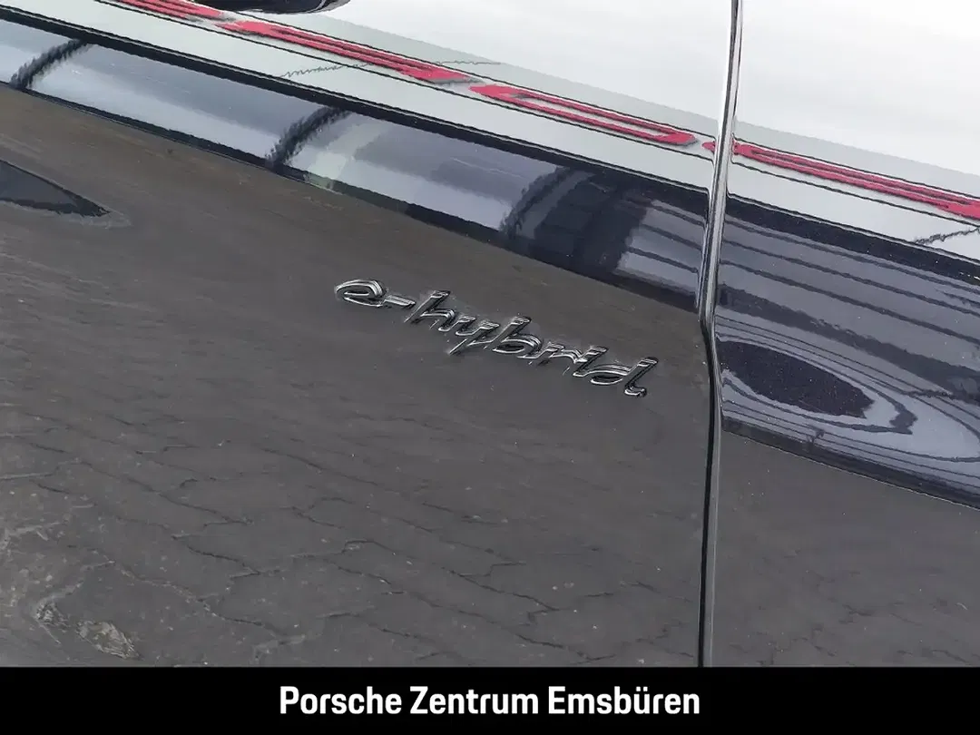 Porsche Panamera E-Hybrid 4 - Thumbnail 14