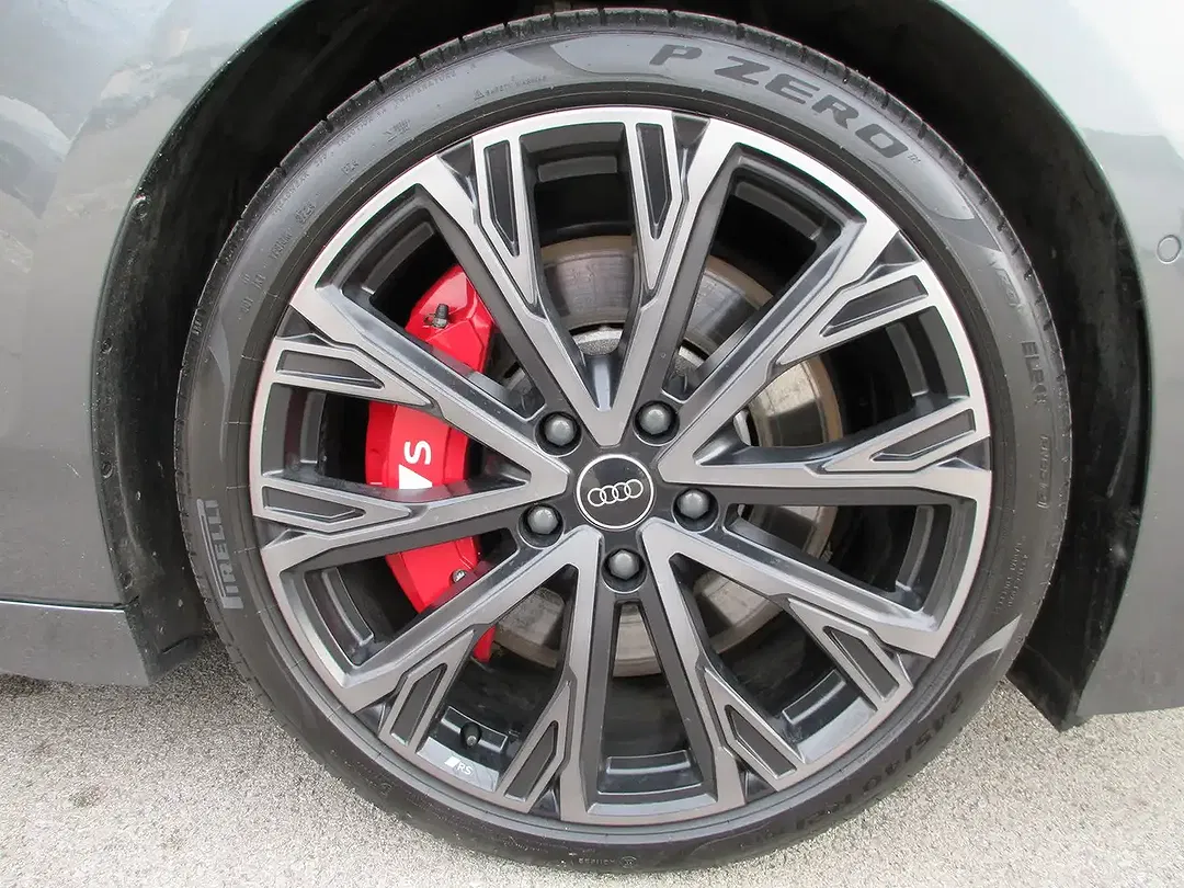 Audi S6 e-tron - Thumbnail 9