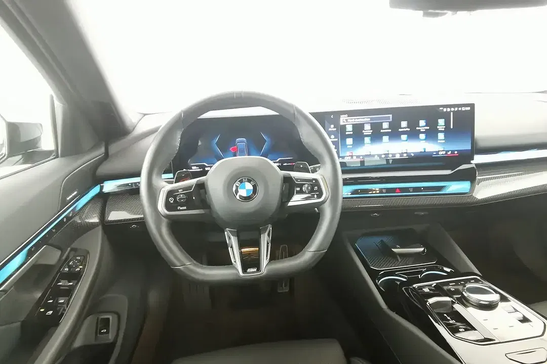 BMW 520 M Sport - Thumbnail 10