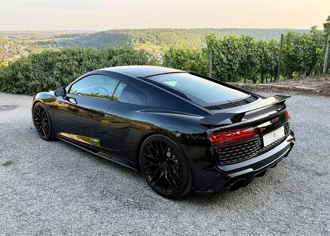 Audi R8 5.2 FSI quattro Coupe - Thumbnail 5