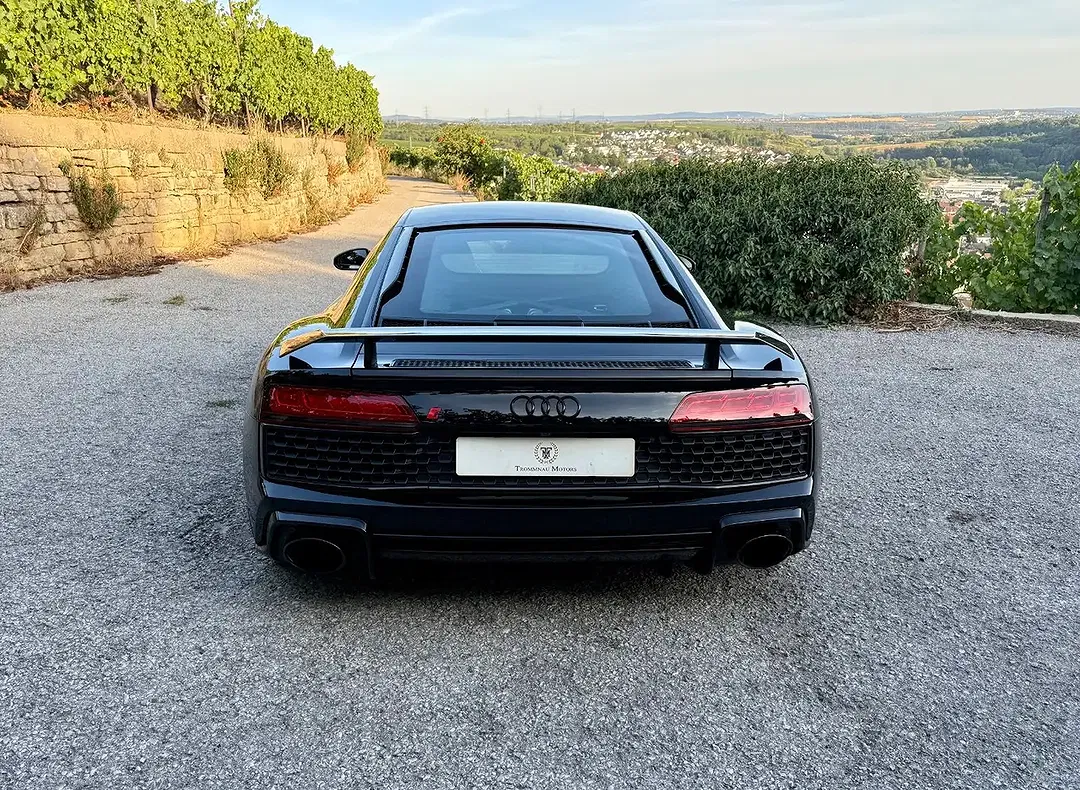 Audi R8 5.2 FSI quattro Coupe - Thumbnail 6