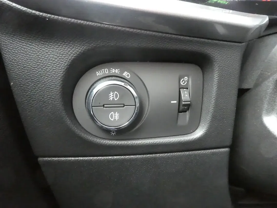 Opel Mokka-E Elegance - foto 14