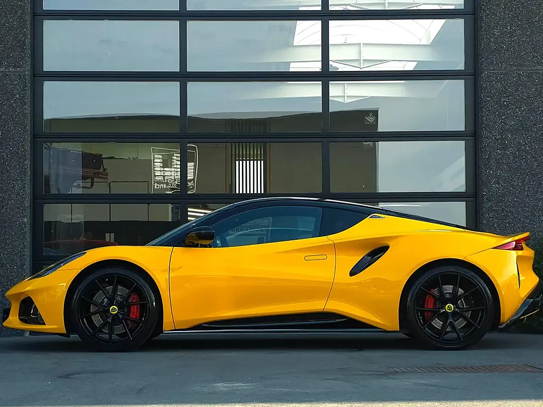 Lotus Emira 2.0 i4 Turbo First Edition - Thumbnail 10