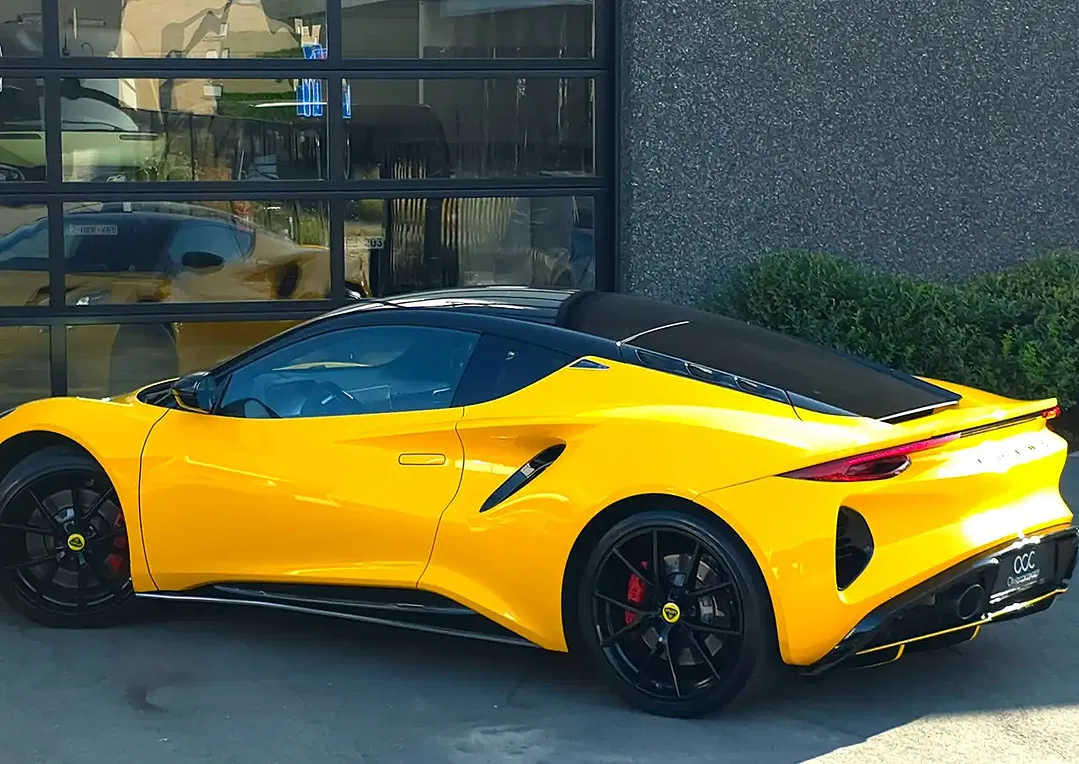 Lotus Emira 2.0 i4 Turbo First Edition - Thumbnail 13
