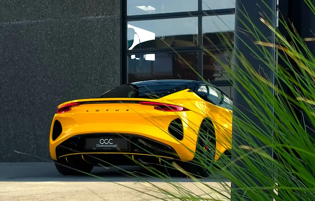 Lotus Emira 2.0 i4 Turbo First Edition - Thumbnail 16
