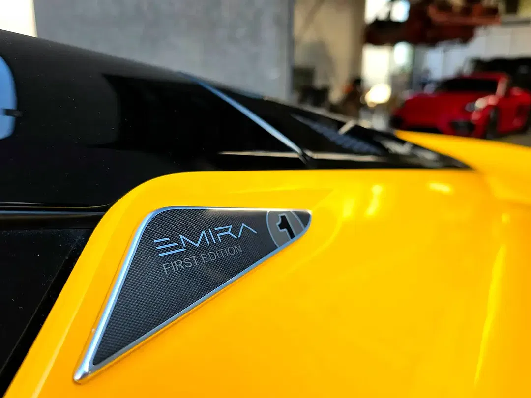Lotus Emira 2.0 i4 Turbo First Edition - Thumbnail 6