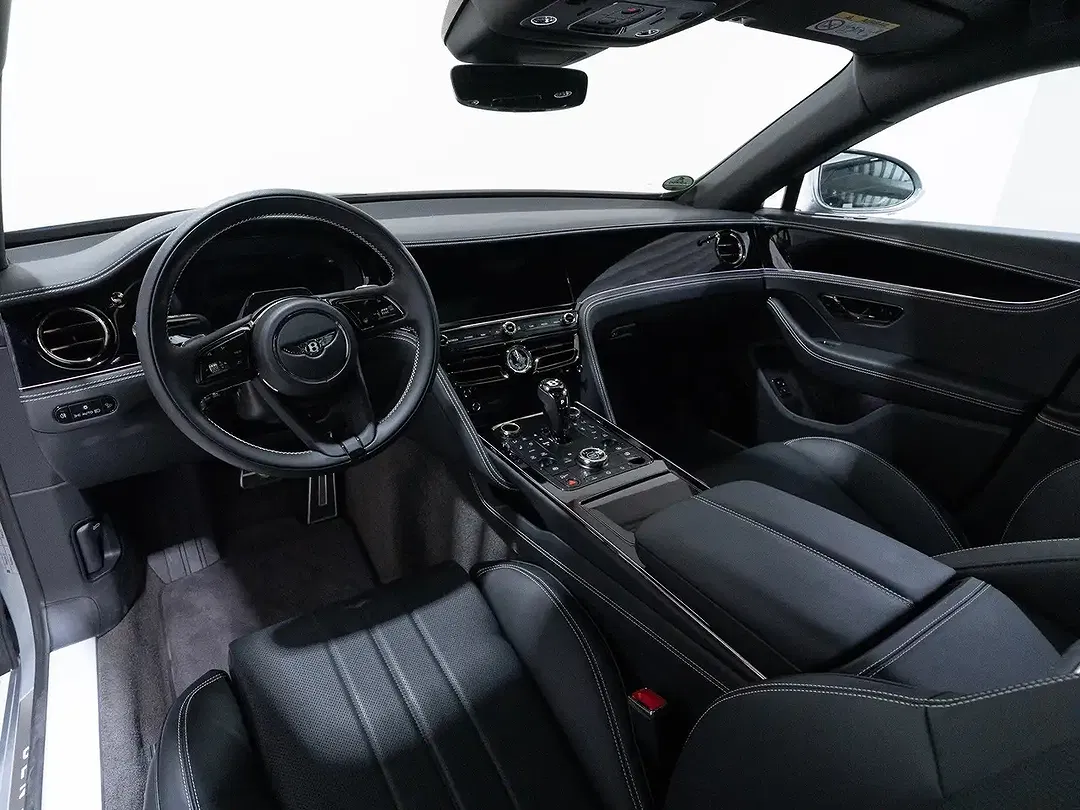 Bentley Flying Spur 4.0 V8 Hybrid - Thumbnail 13