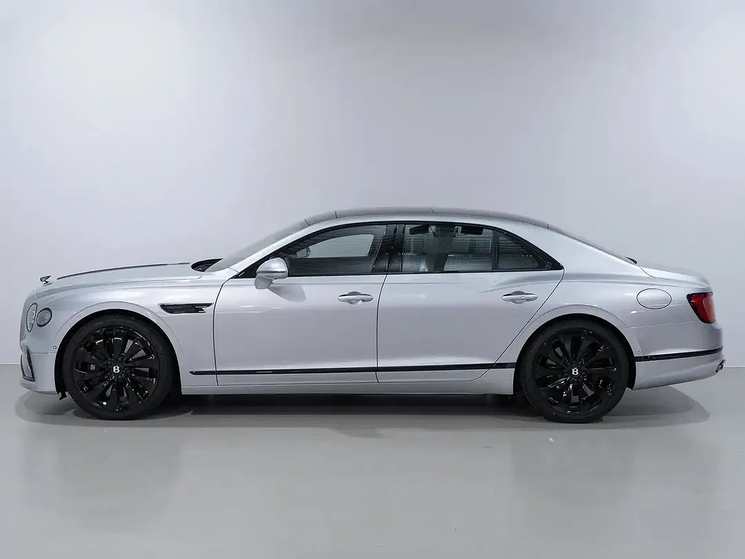 Bentley Flying Spur 4.0 V8 Hybrid - Thumbnail 3