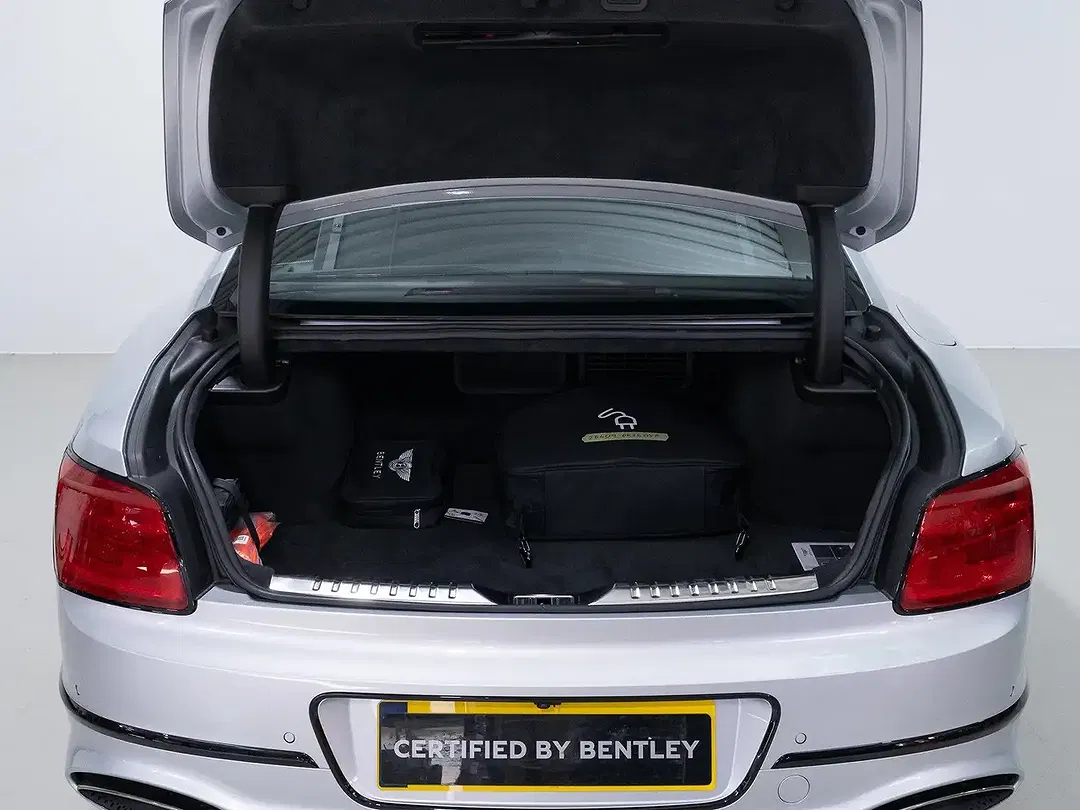 Bentley Flying Spur 4.0 V8 Hybrid - Thumbnail 7