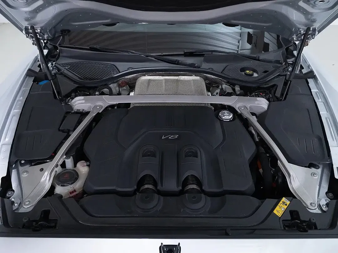 Bentley Flying Spur 4.0 V8 Hybrid - Thumbnail 8