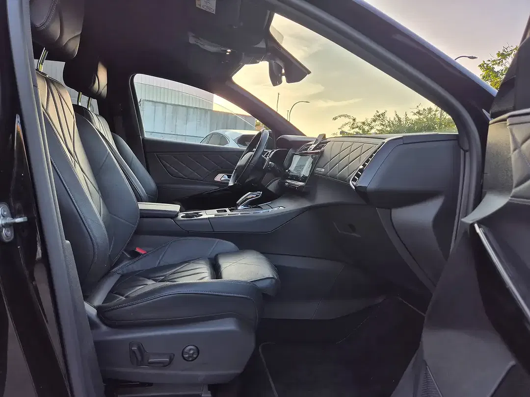 DS Automobiles DS 7 Crossback - Thumbnail 13