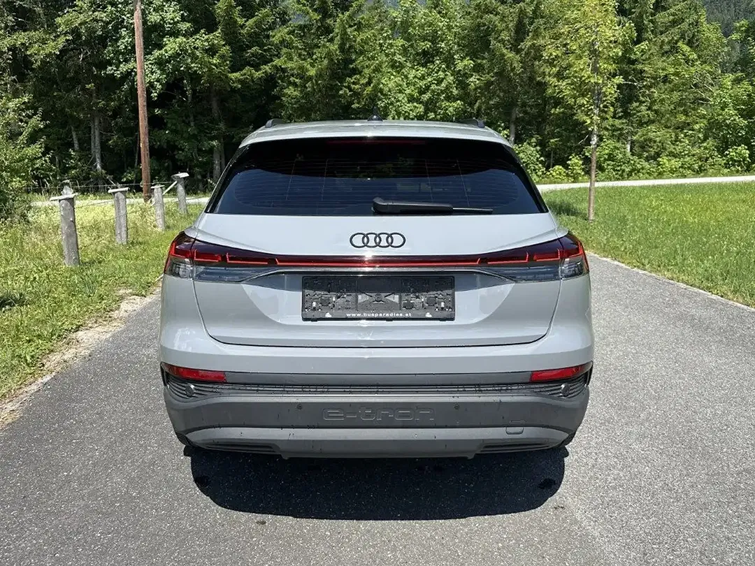 Audi e-tron 35 55 Q4 Sportback Black Edition - Thumbnail 6