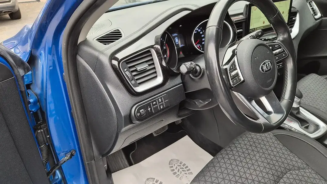Kia Ceed SW / cee'd SW 1.6 CRDi Vision - foto 8