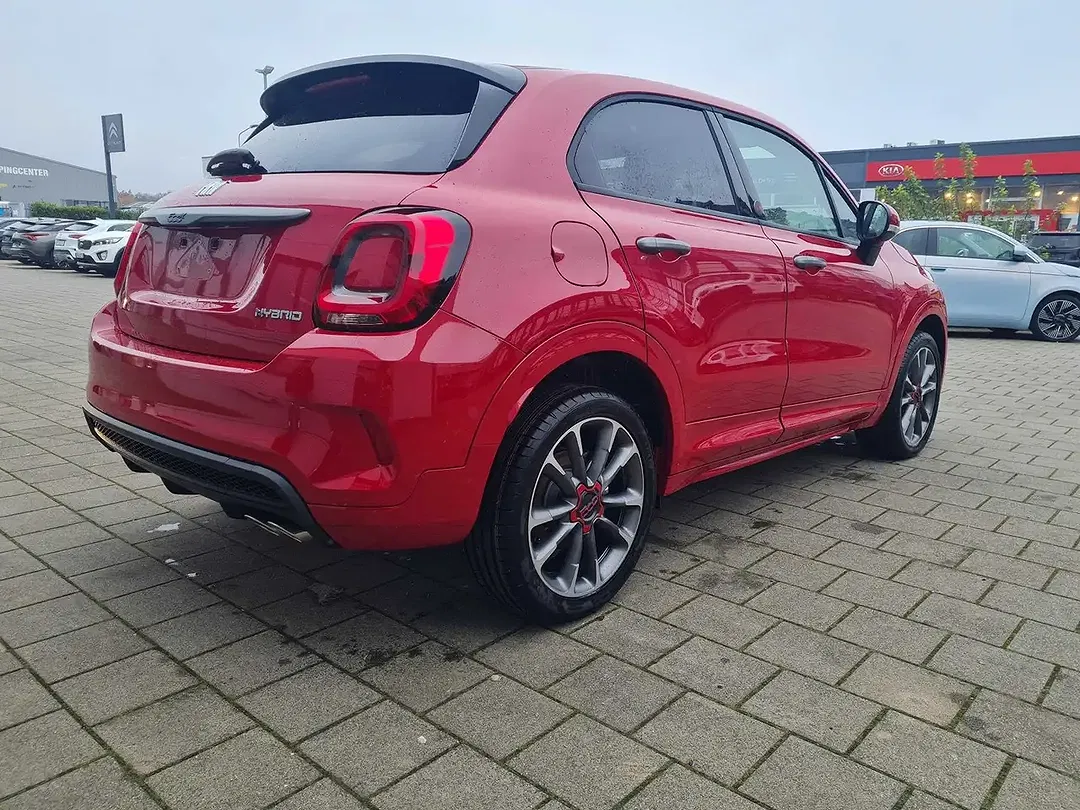 Fiat 500X 1.5 Hybrid GSE RED - Thumbnail 6