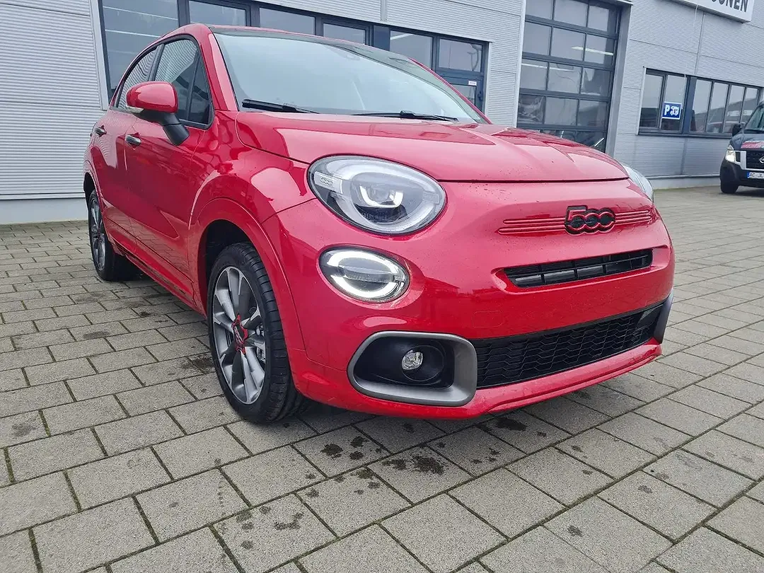 Fiat 500X 1.5 Hybrid GSE RED - Thumbnail 8