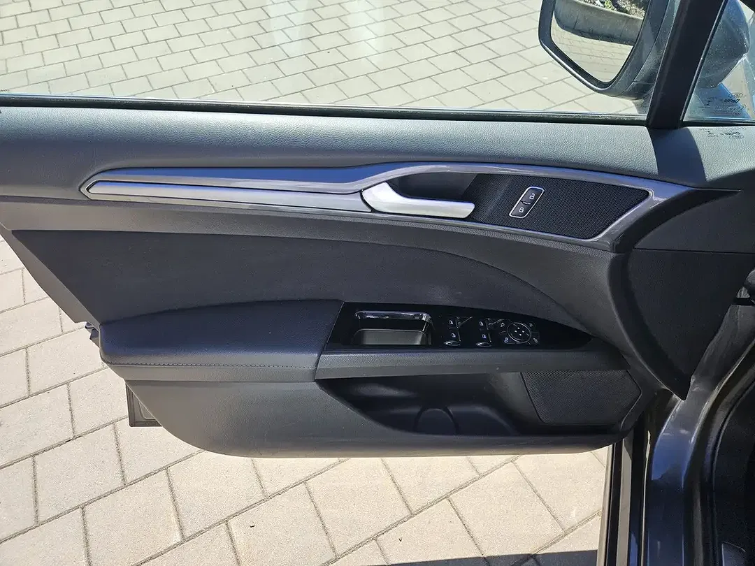 Ford Mondeo Titanium - Thumbnail 14