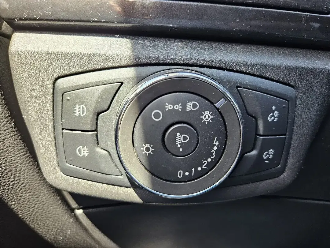 Ford Mondeo Titanium - Thumbnail 17