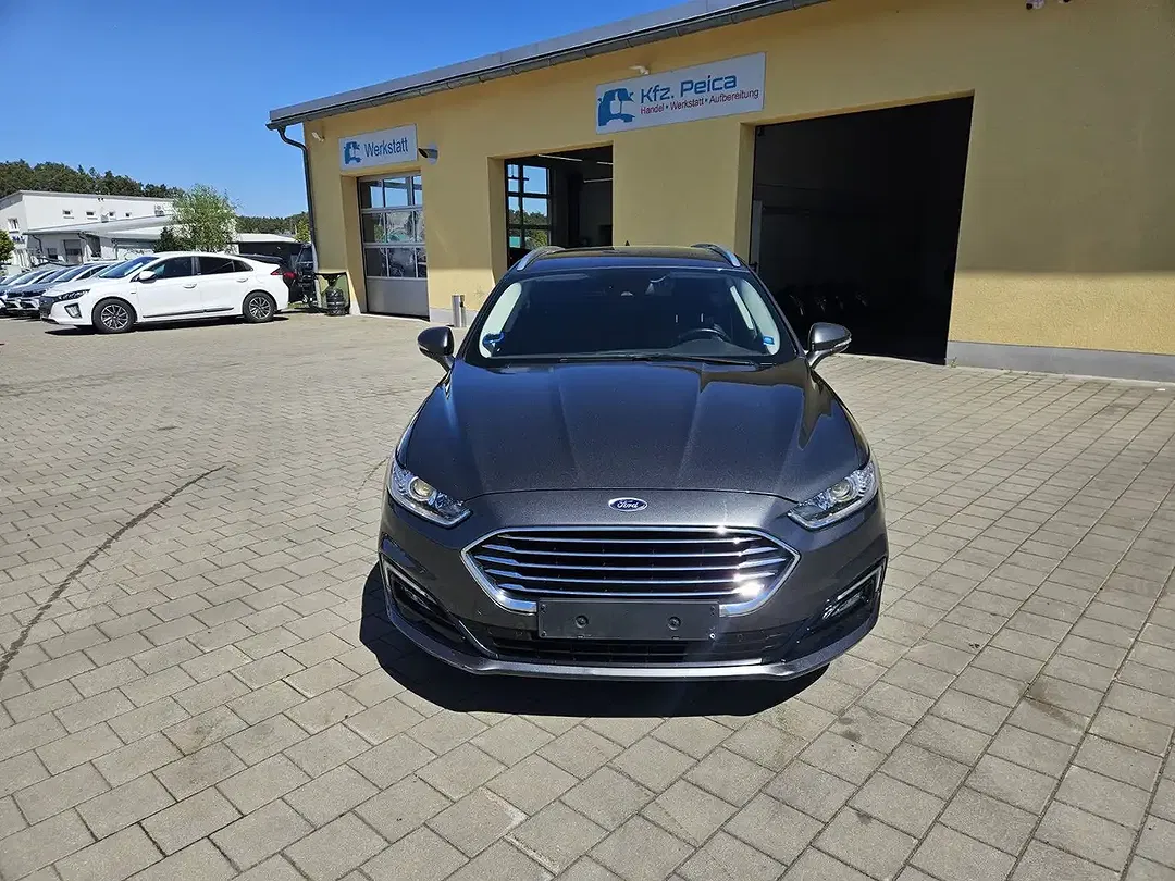 Ford Mondeo Titanium - foto 2
