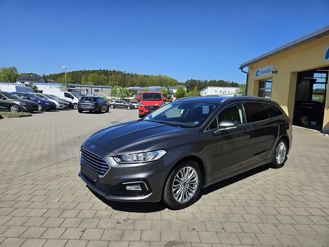 Ford Mondeo Titanium - Thumbnail 3