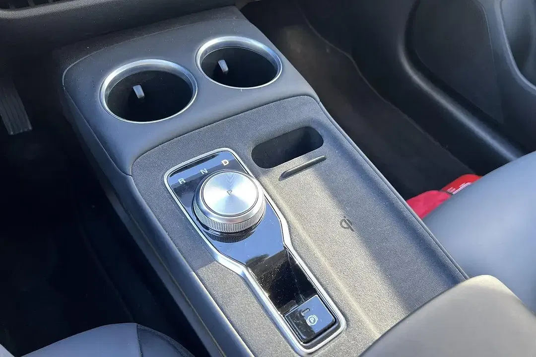 MG MGS5 EV Luxury - foto 15