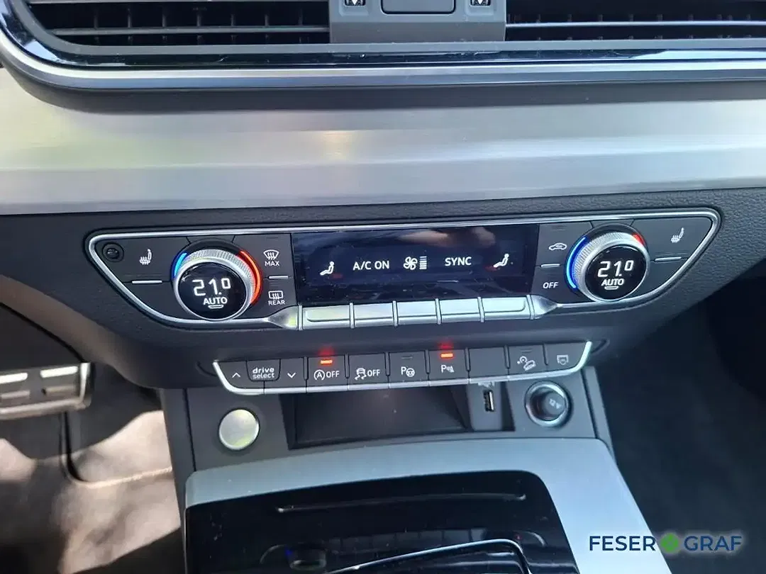 Audi Q5 quattro Matrix LED Sportback S line - Thumbnail 12