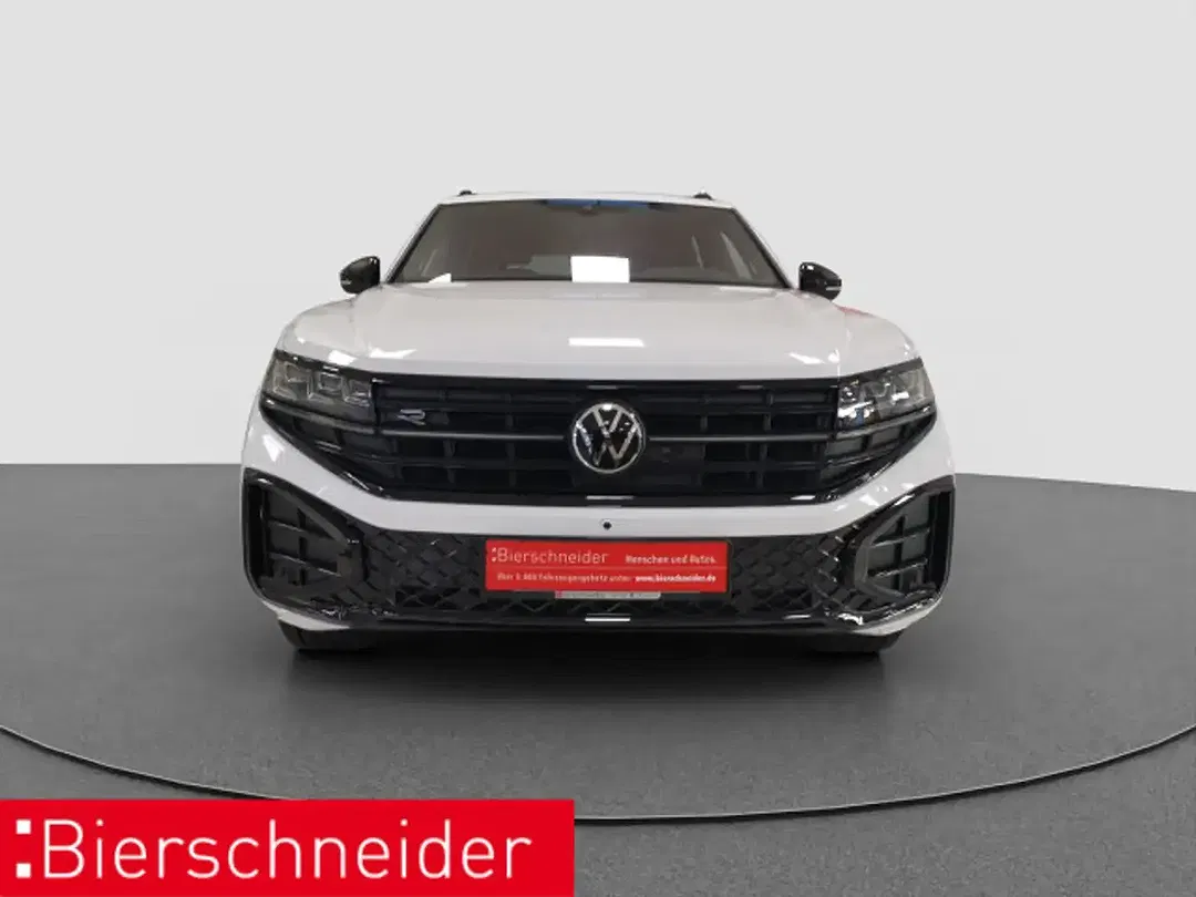 Volkswagen Touareg 3.0 TDI R-Line Black Style - foto 1