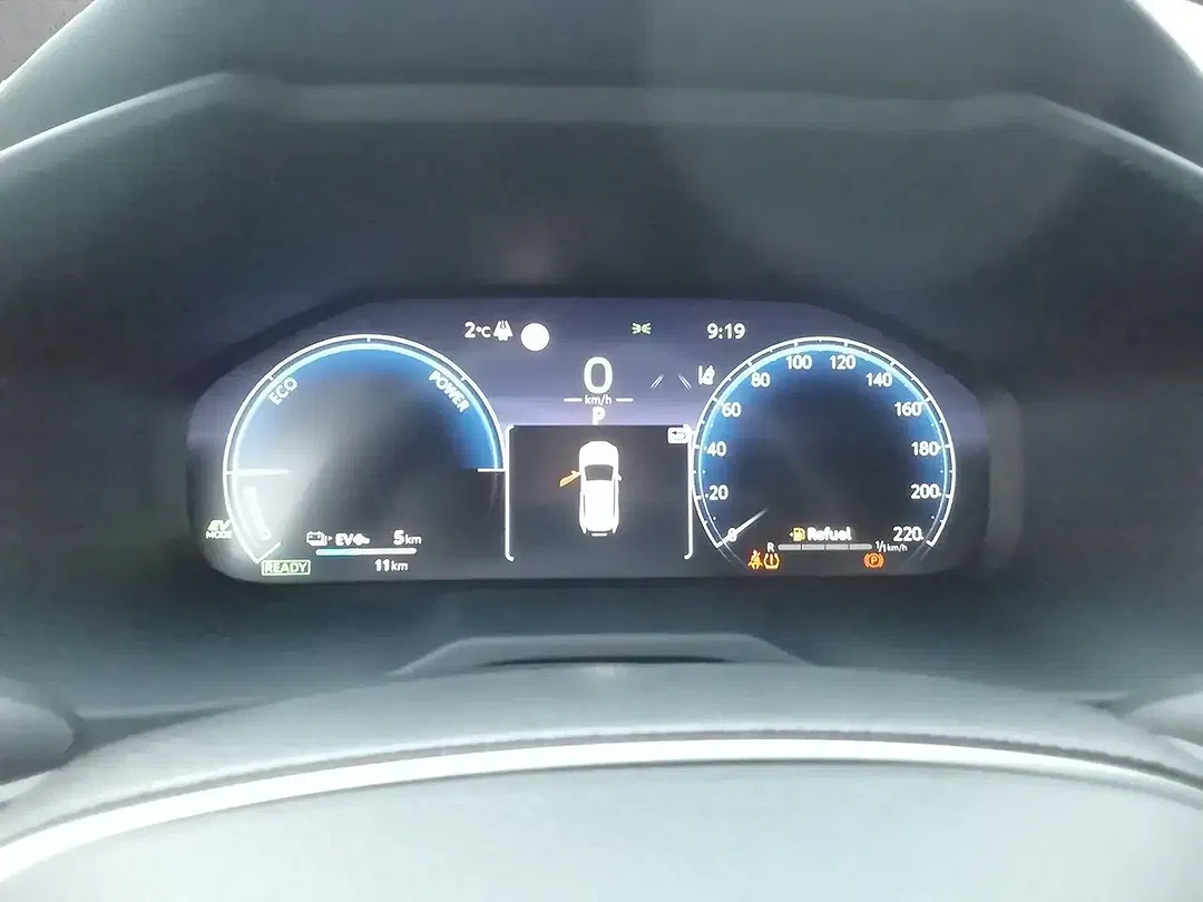 Suzuki Across Hybrid CVT AUT 4x4 Comfort - Thumbnail 11