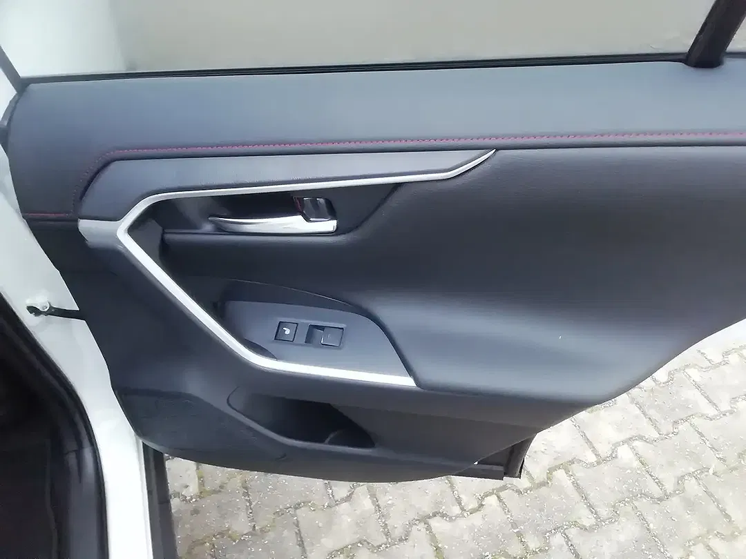 Suzuki Across Hybrid CVT AUT 4x4 Comfort - Thumbnail 14