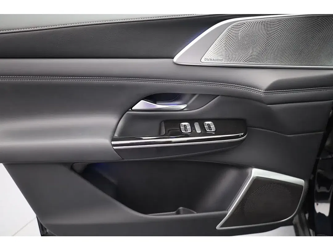 Xpeng G9 AWD Performance MY2025 - Thumbnail 10