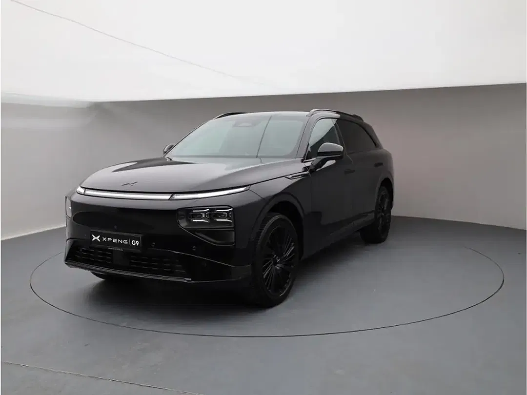 Xpeng G9 AWD Performance MY2025 - foto 2