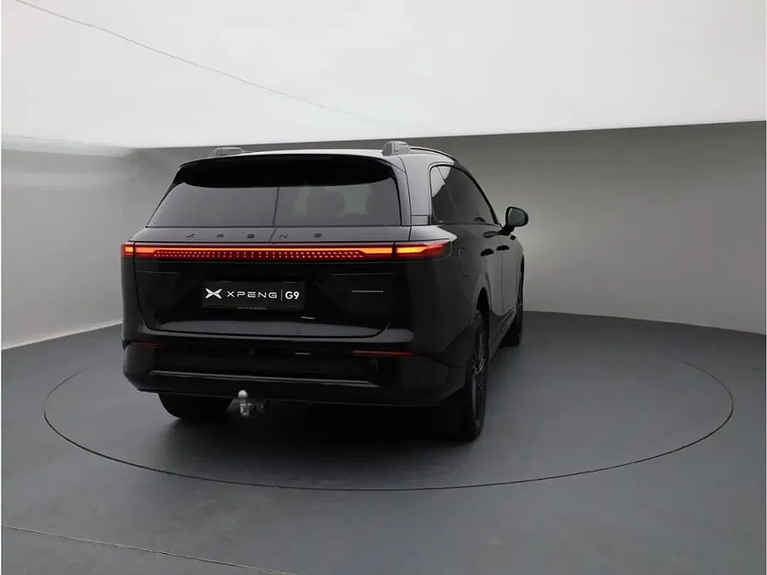 Xpeng G9 AWD Performance MY2025 - Thumbnail 5