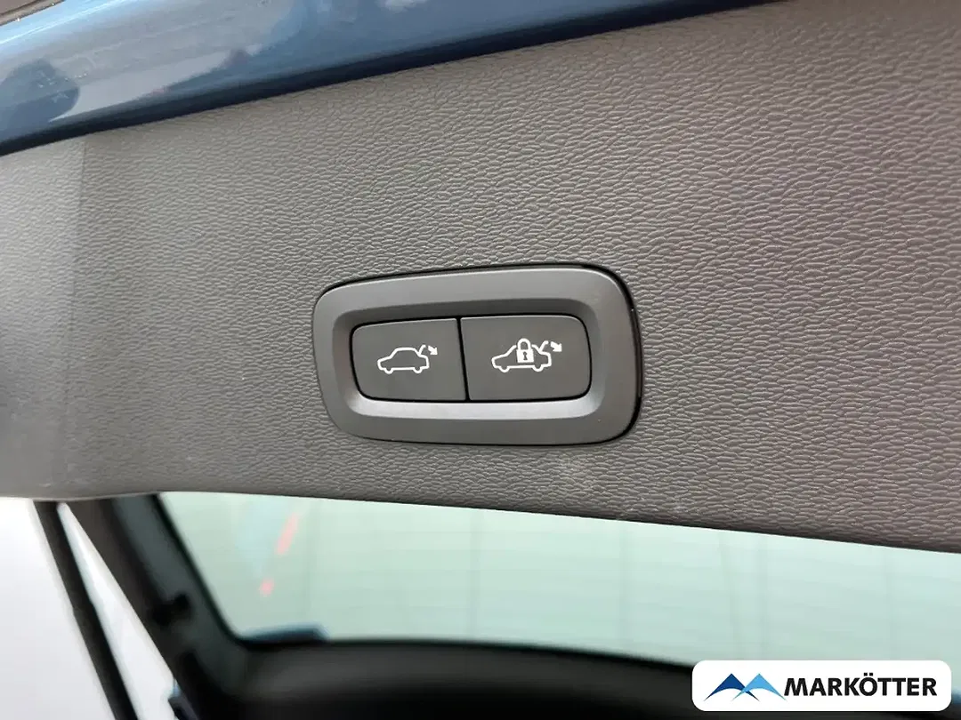Volvo C40 AWD Recharge Ultimate - Thumbnail 8