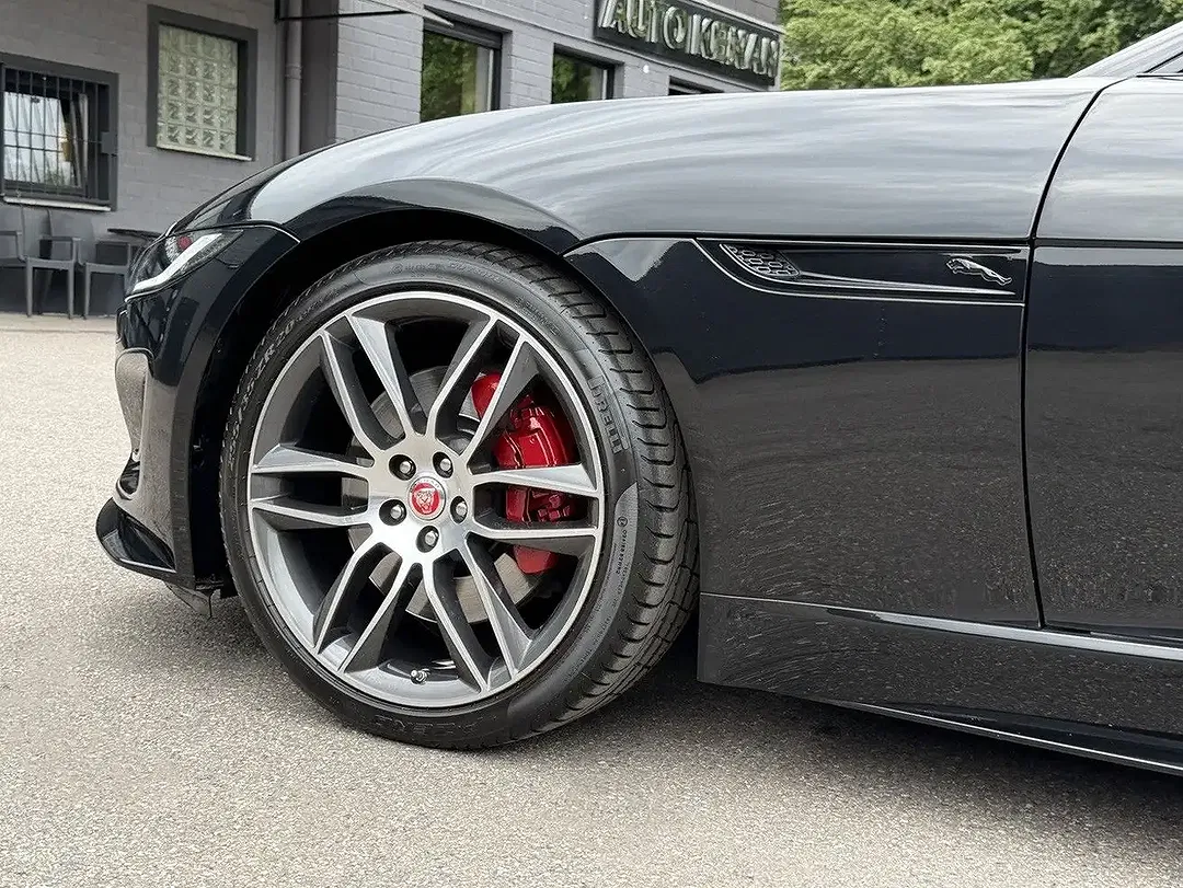 Jaguar F-Type P300 R-Dynamic - Thumbnail 12