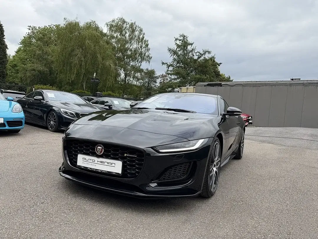 Jaguar F-Type P300 R-Dynamic - Thumbnail 9
