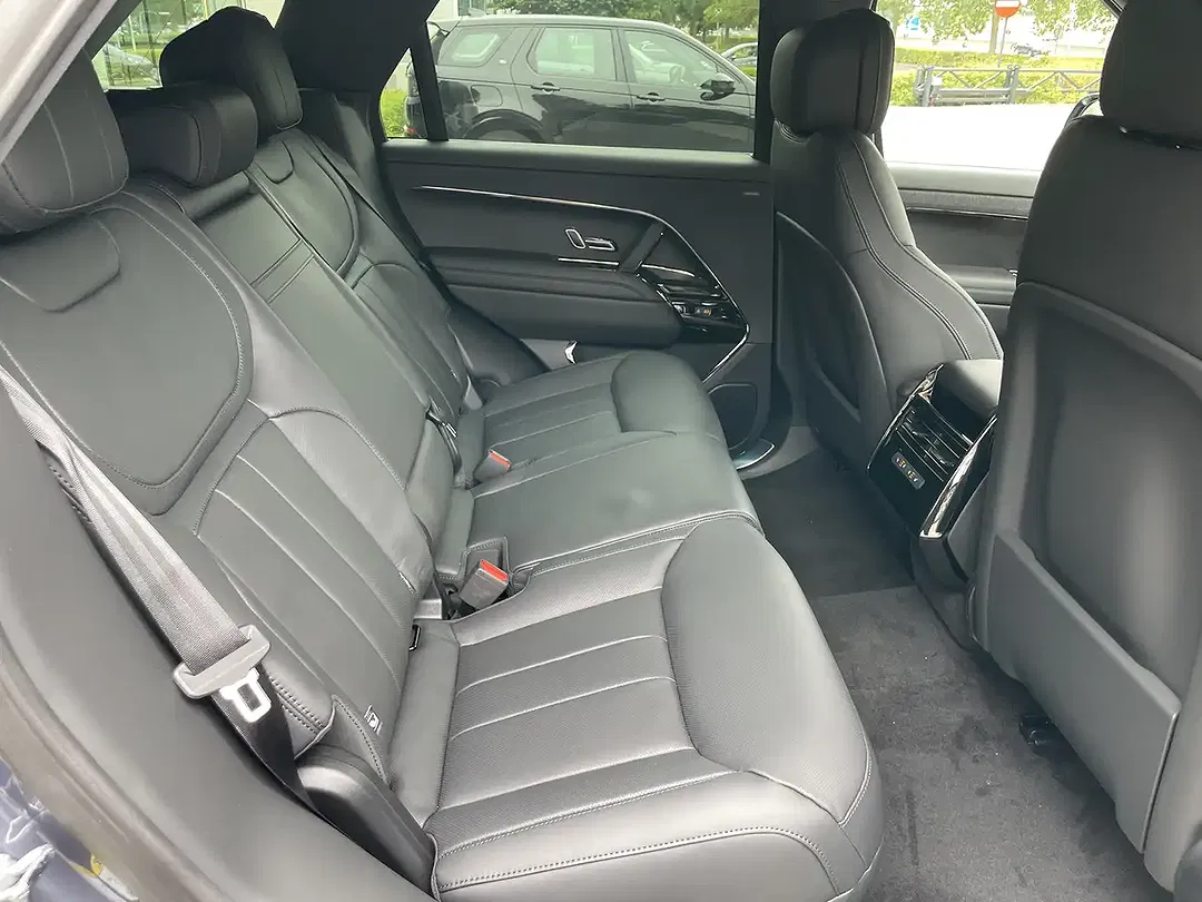 Land Rover Range Rover Sport Dynamic SE - Thumbnail 12